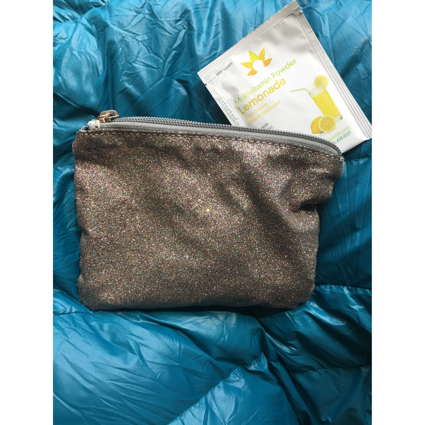Slip The Multivitamin Powder Packets Into Any Small Pouch!