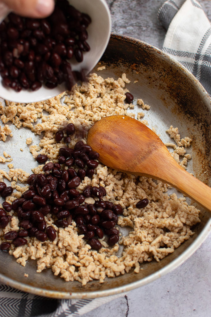 Chicken and Black bean mole 4